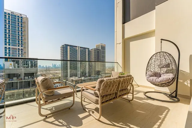 Stylish 2BR with Private Pool photo 3