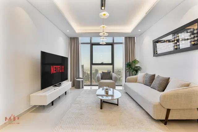 High-Rise | 3 Bed Paramount Midtown | Burj View photo 2