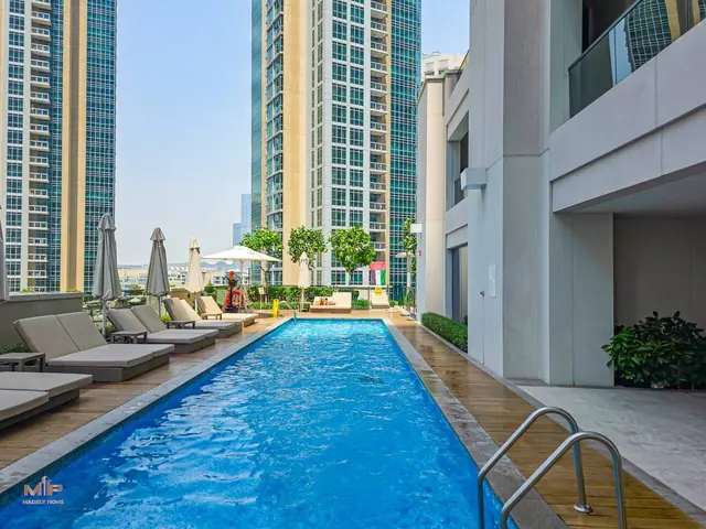 Opulent Condo Act Two | Burj Khalifa photo 5
