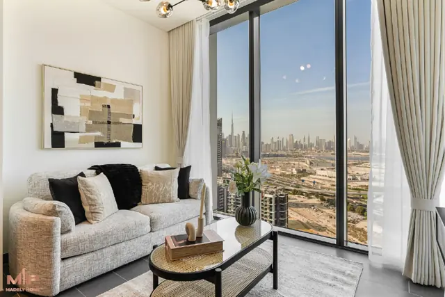 Elegant 1BR Waterfront Living | The Crest Tower B photo 5