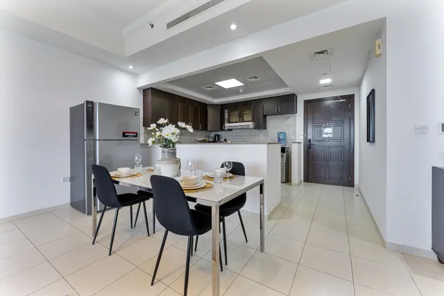 Spacious 1 Bed | Churchill Residences|Business Bay photo 3