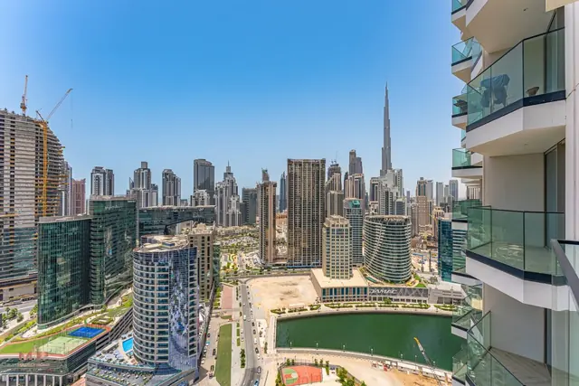 Chic 1BR in Peninsula | Canal & Downtown Living photo 5