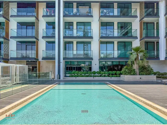 Stylish 2BR with Private Pool photo 4
